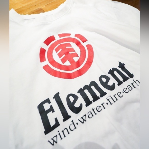 ELEMENT White tee  size Large - Picture 4 of 4